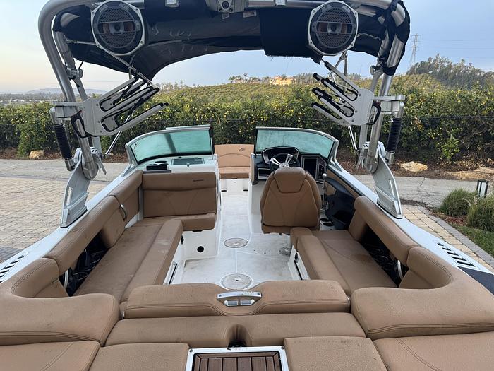 Used 2018 Mastercraft XT22