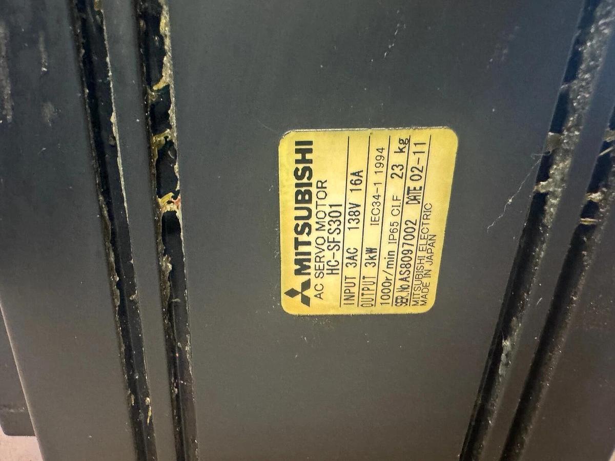 Used HC-SFS301 Electric Motor   MITSUBISHI HC-SFS301 Servo Motor IPCS