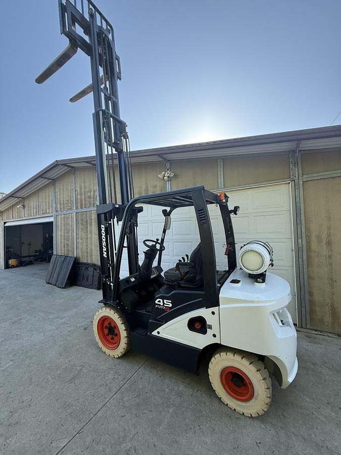 Used 2024 Doosan G30N-7