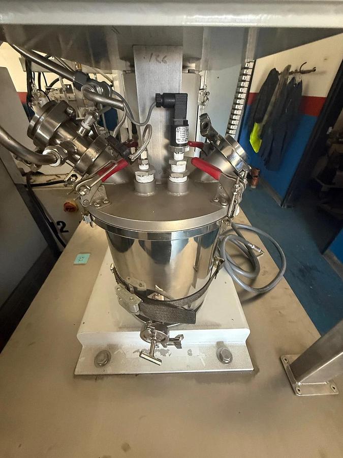 Used 2 Gal Morehouse Cowles Mixer, Model VIscomax  2V3-2-2SS