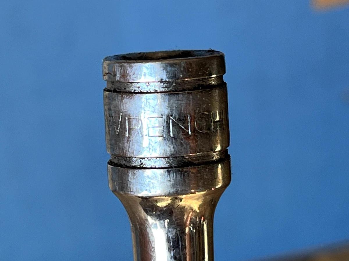 Used GearWrench 1/4'' Drive 14 inch Knurled Wobble Extension