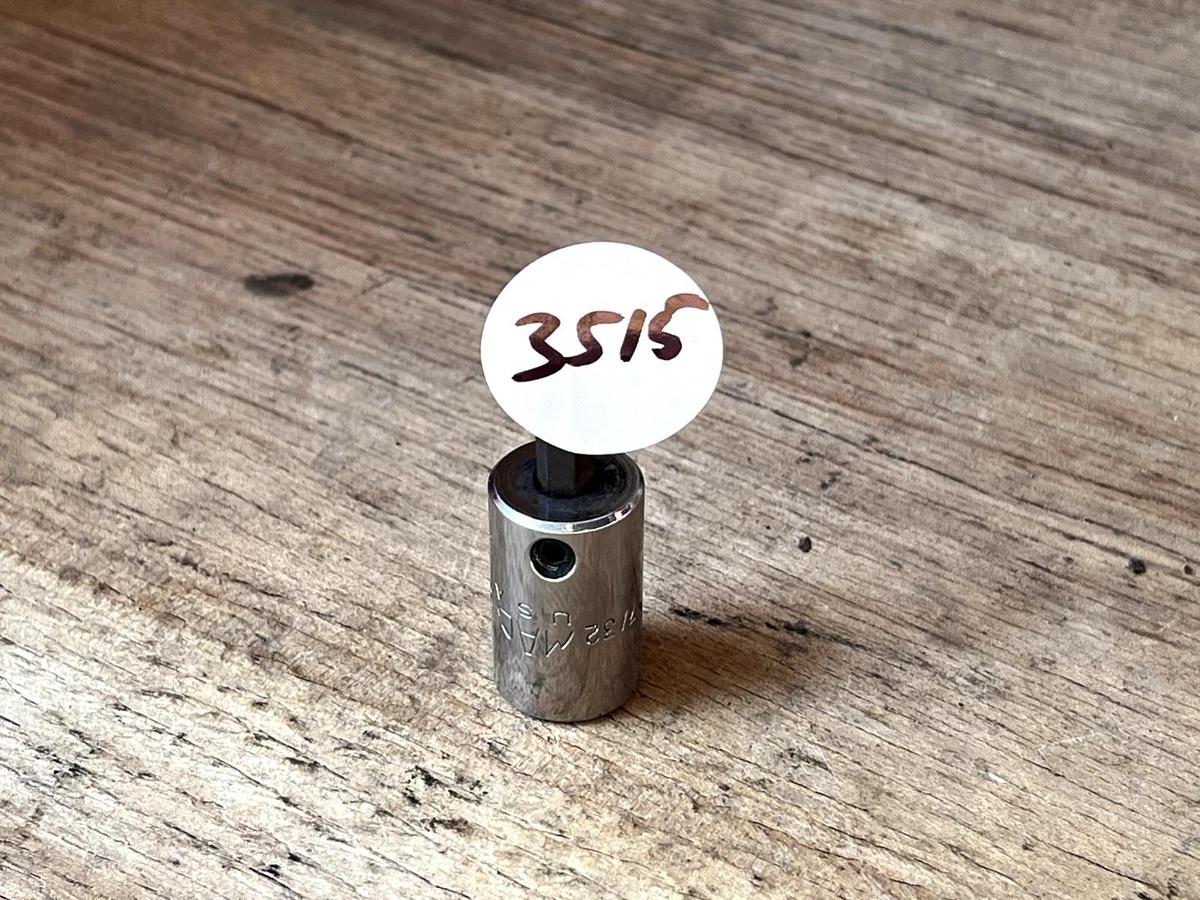 Used MAC Tools USA ~ 3/8" Drive X76DS Chrome Hex Bit Socket Driver