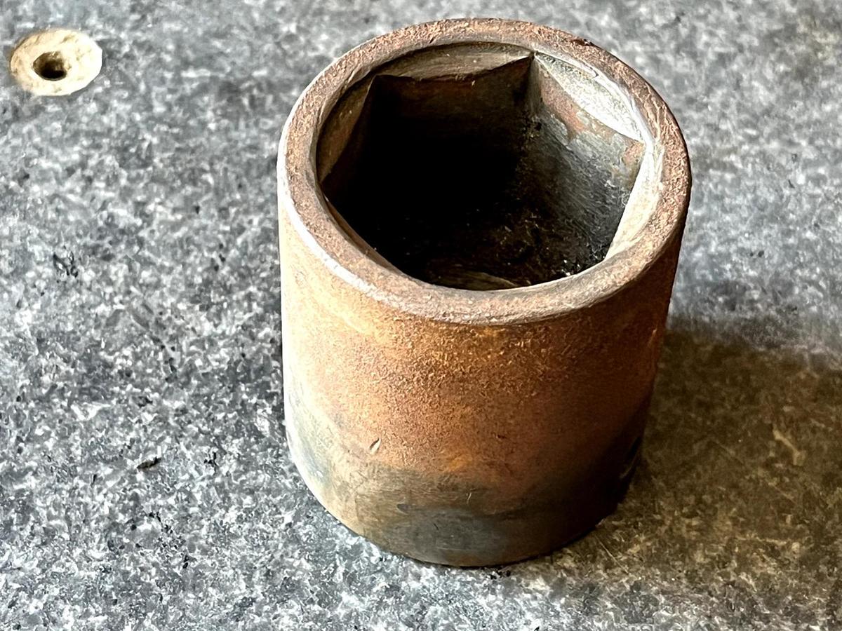 Used MATCO TOOLS CP426, 1/2" DR. 1-5/16" IMPACT SOCKET, SHALLOW, 6 POINT.