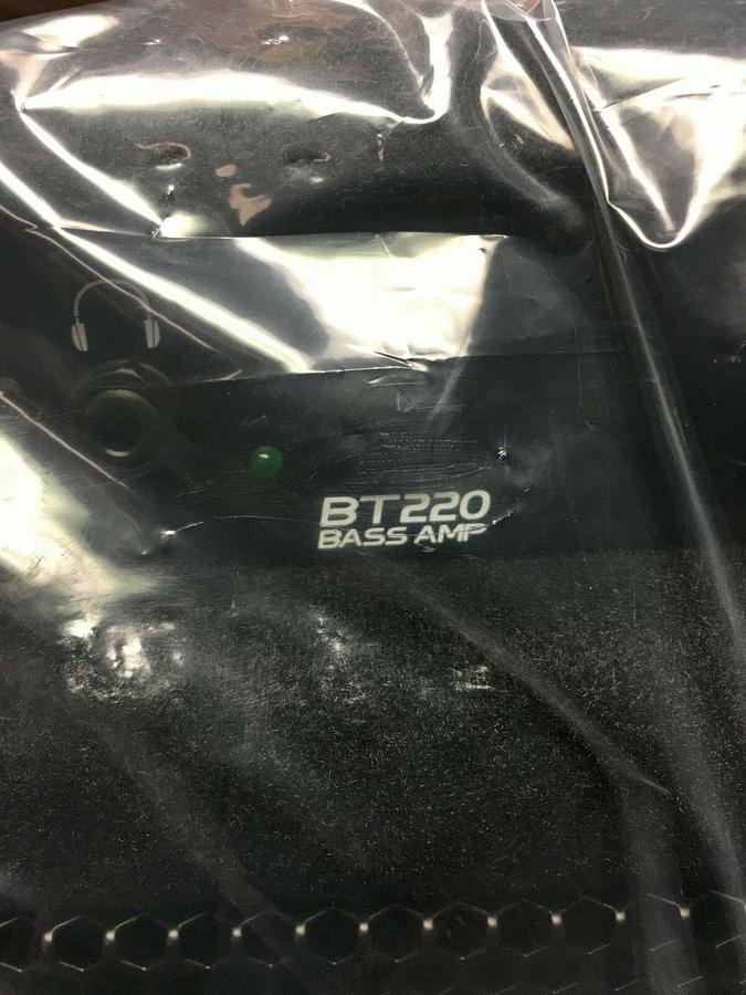Used CRATE BT 220 BASS AMP Combo Amplifier (Local pickup available)