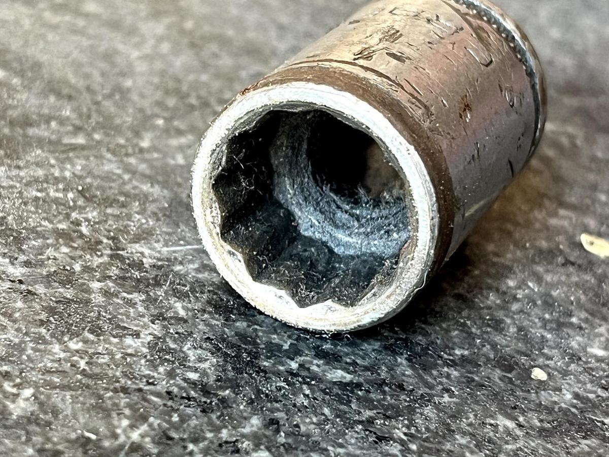 Used Craftsman 12-Point Socket 3/8" Drive x 5/8" 944335