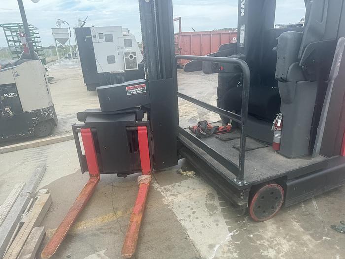 Used 2018 Raymond 960-CSR30T