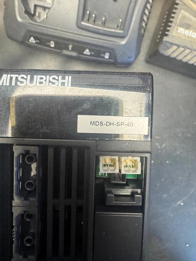 Used Mitsubishi Spindle Drive Unit - MDS-DH-SP-40 S/N: J3A7UG6X112