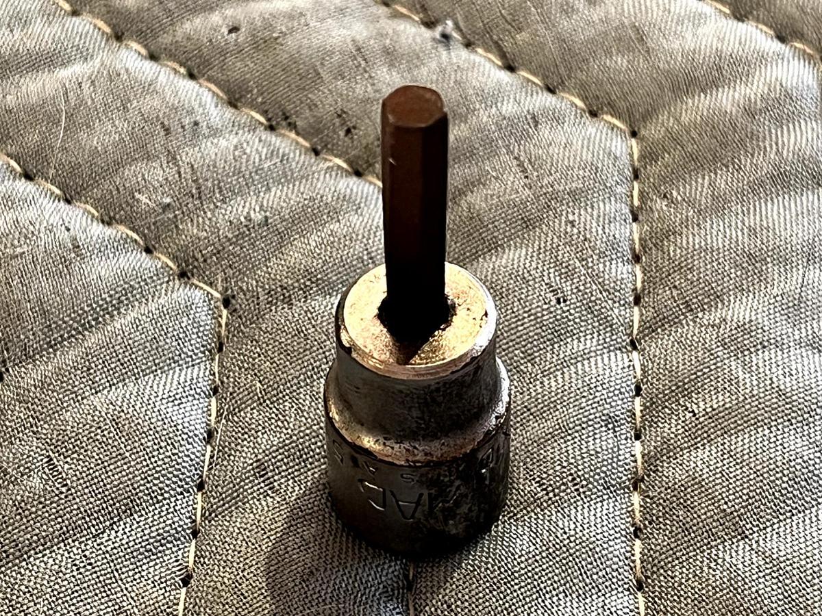 Used MAC XD5MM 3/8" Drive 5mm Hex Bit Socket Driver USA Metric