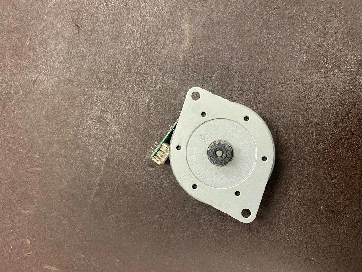 Used OKI STEPPING MOTOR KCL42SCK500C  DC24V 25 7.5 DEG/STEP