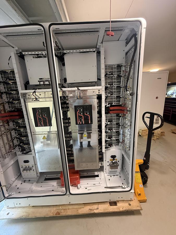 2025 Autel Maxi Charger DC HiPower Cabinet DS640