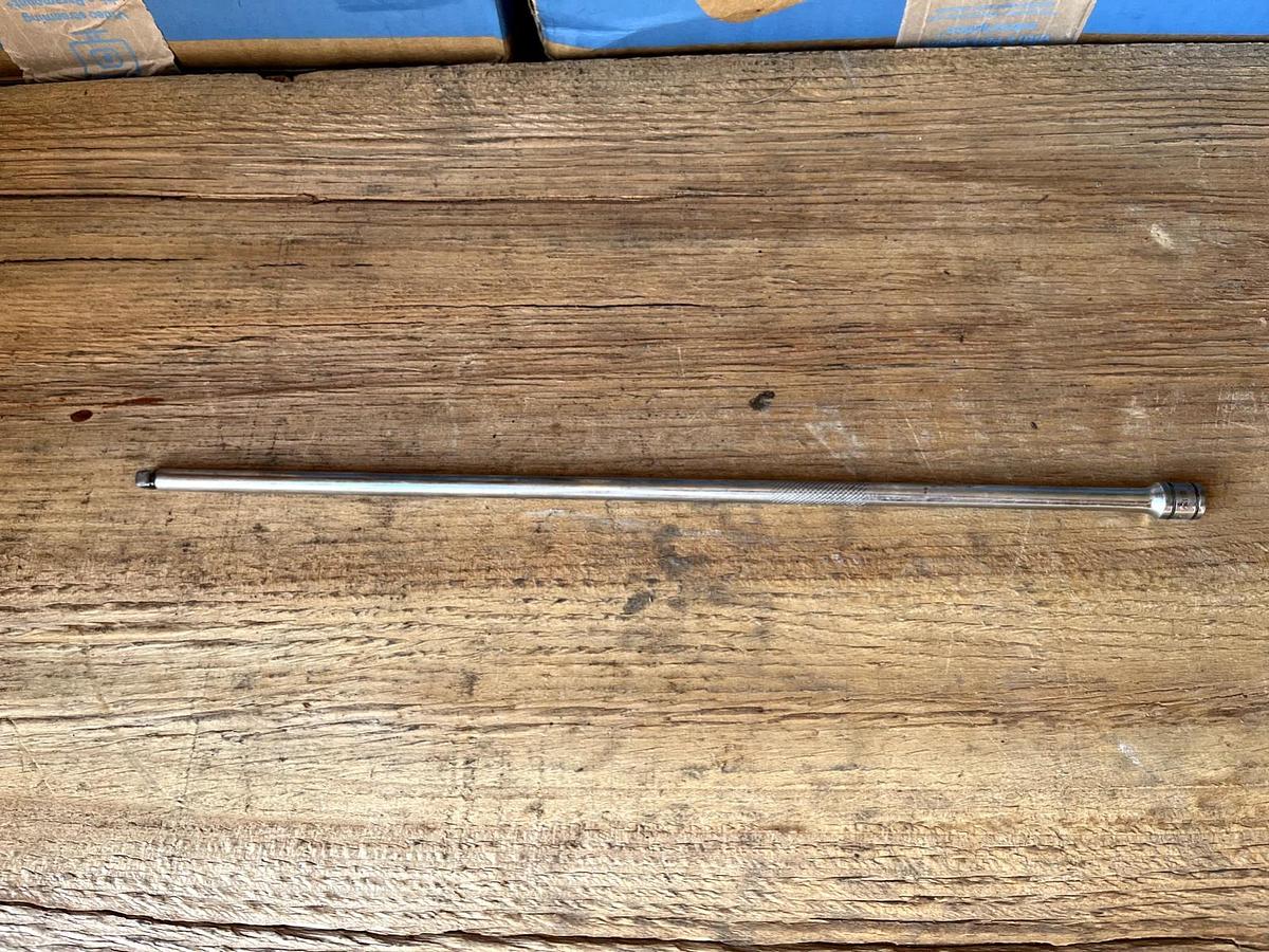 Used GearWrench 1/4'' Drive 14 inch Knurled Wobble Extension