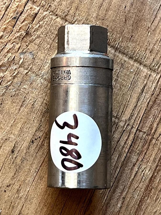 Used Chrome Vanadium Spark Plug Socket Crew Line 1/2" Square Drive 13/16" Japan