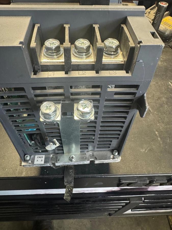 Used MITSUBISHI MDS-DH-CV-300 SPINDLE DRIVE  S/N: J3A4WG02L4K