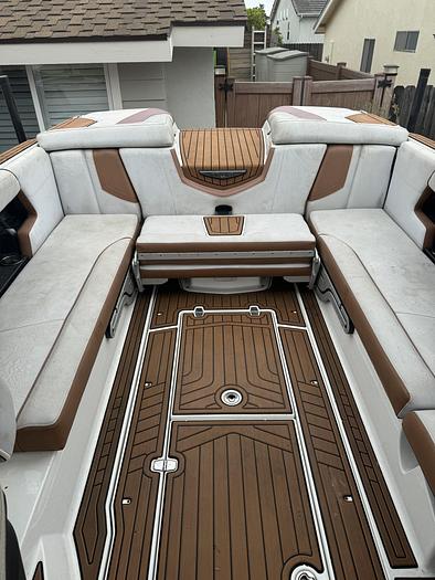 Used 2018 Nautique Super Air Nautique G25 Costal