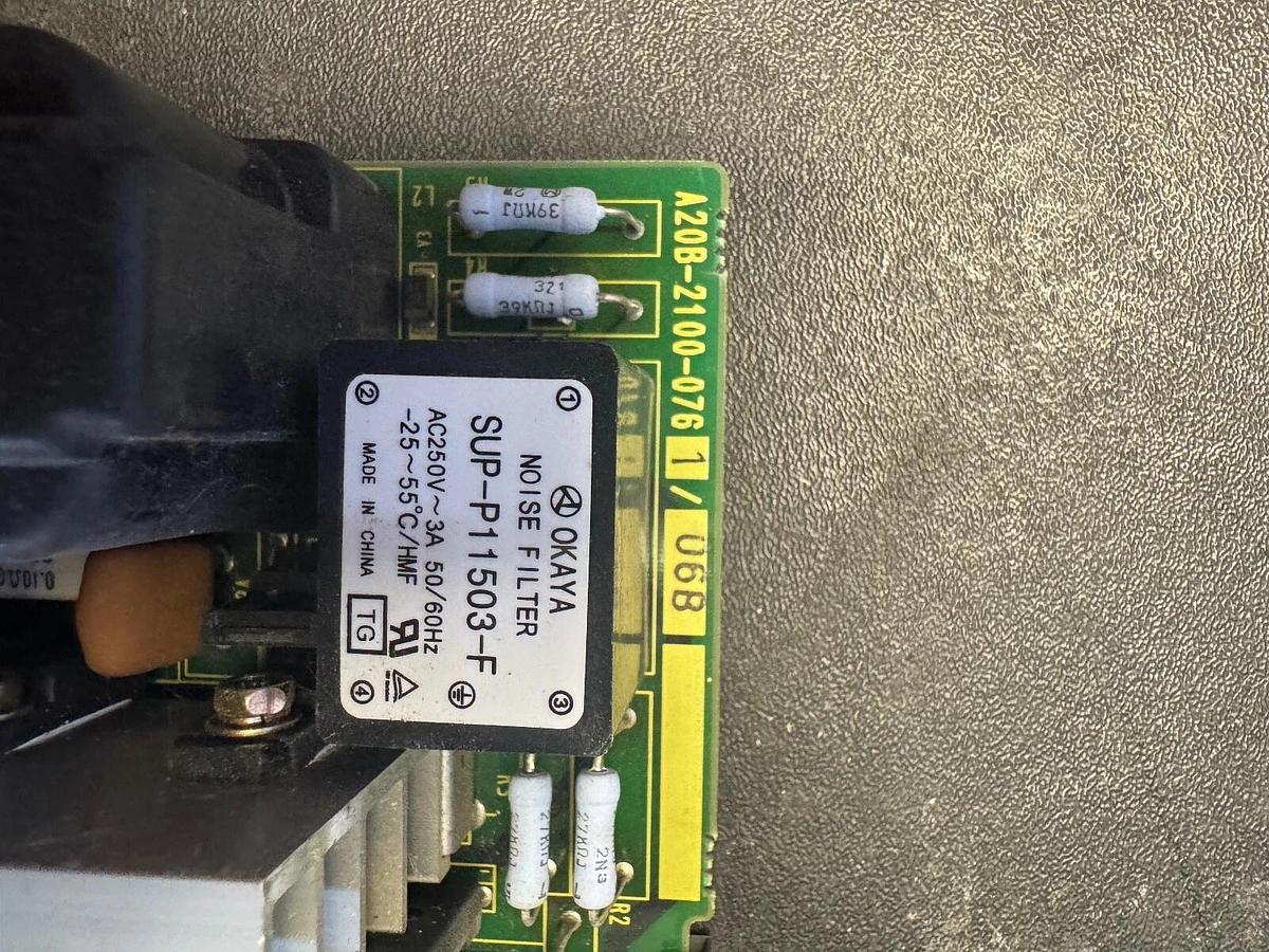 Used FANUC A20B-2100-0761/06B