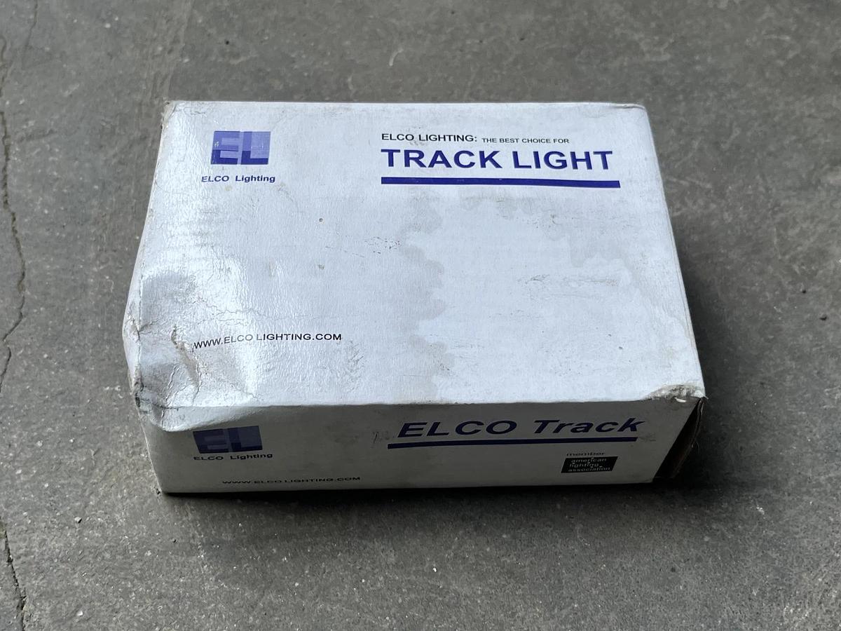 Used ELCO ET1626 Line Voltage GU10 Bowen™ Track Fixture Gimbal 50W Black
