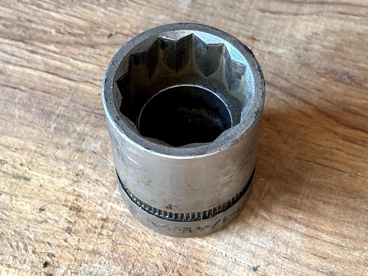 Used INDESTRO 1-1/4” SOCKET 3/4” DRIVE 2240 12 POINT