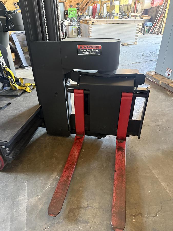 Used 2016 Raymond 960-CSR30T