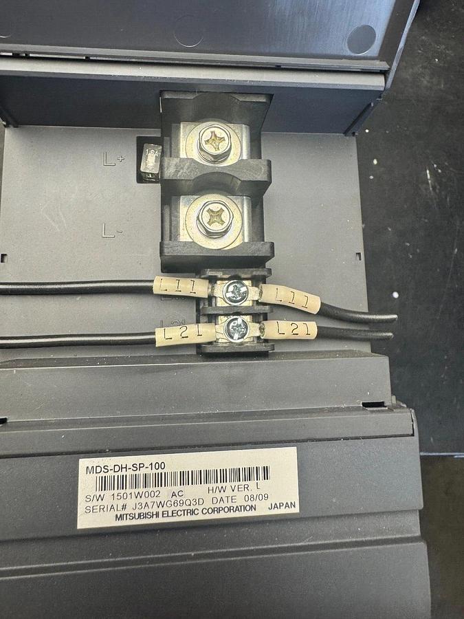 Used Mitsubishi Spindle Drive Unit - MDS-DH-SP-100 S/N: J3A7WG69Q3D