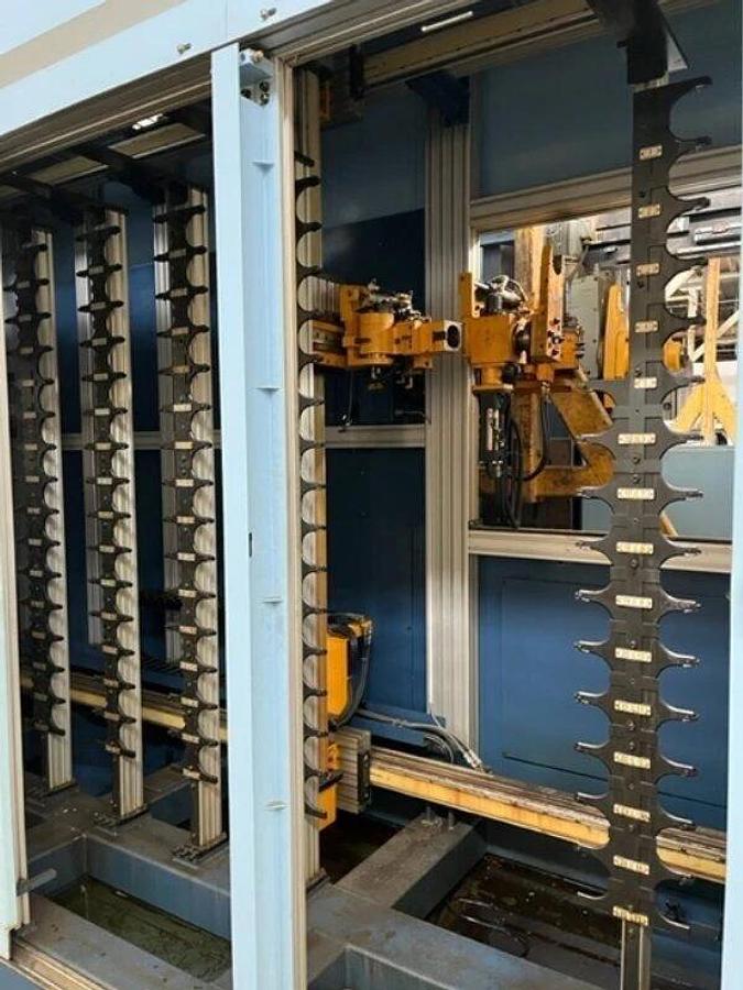 Used MATSUURA H-PLUS-630 CNC HMC 2007  7 Pallet Pool