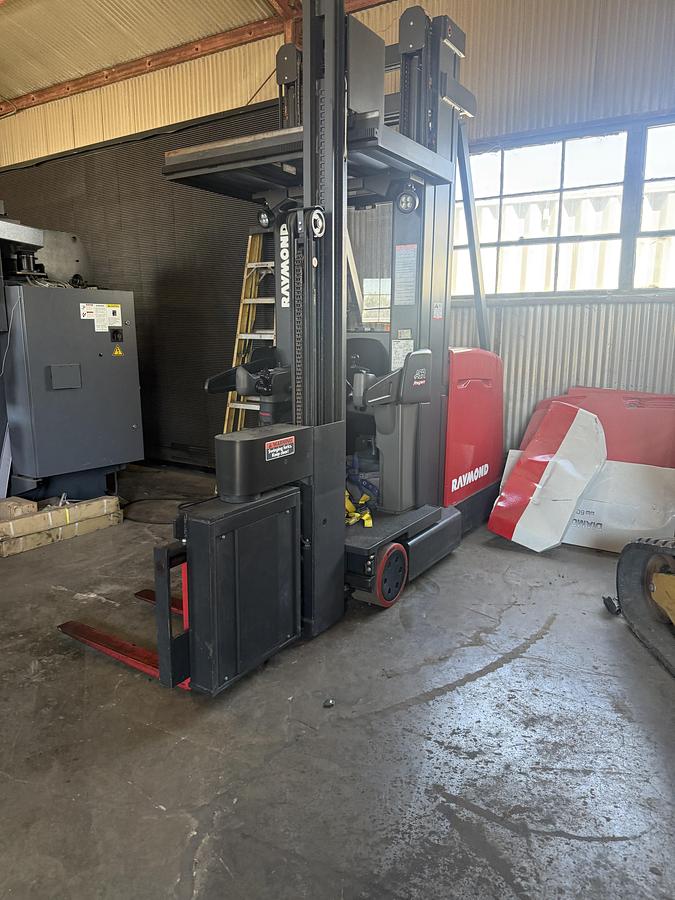 Used 2016 Raymond 960-CSR30T