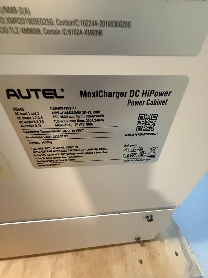 2025 Autel Maxi Charger DC HiPower Cabinet DS640