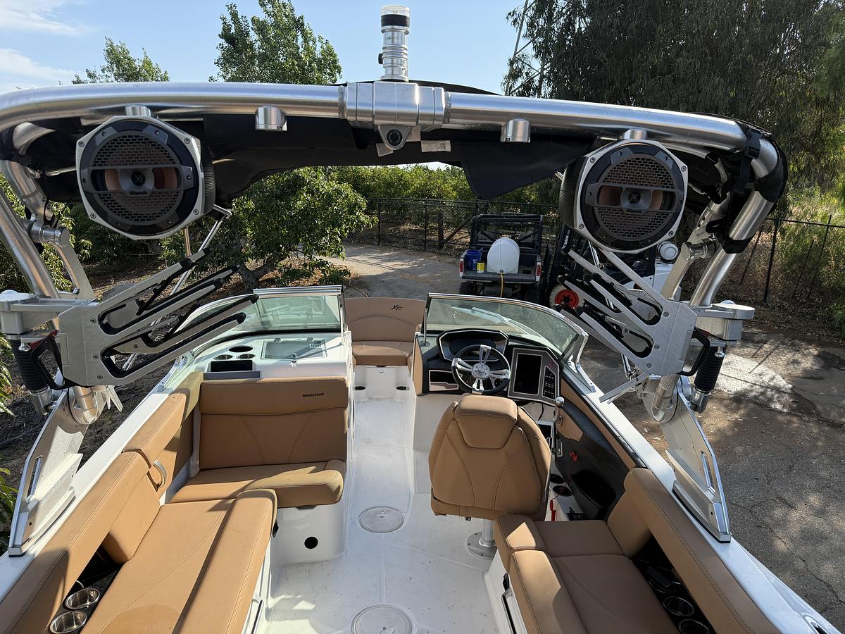 Used 2018 Mastercraft XT22