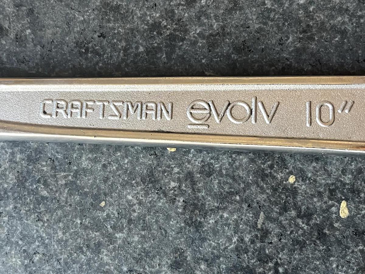 Used CRAFTSMAN  EVOLV ADJUSTABLE WRENCH  10" 16572 Z