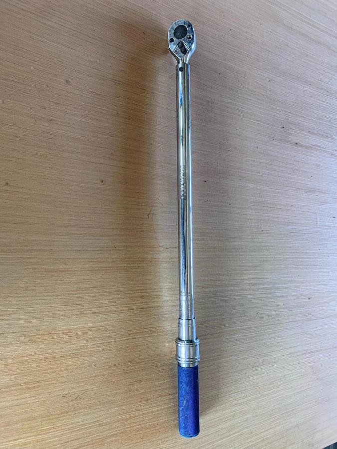 Used Kobalt Torque Wrench item No. 337334