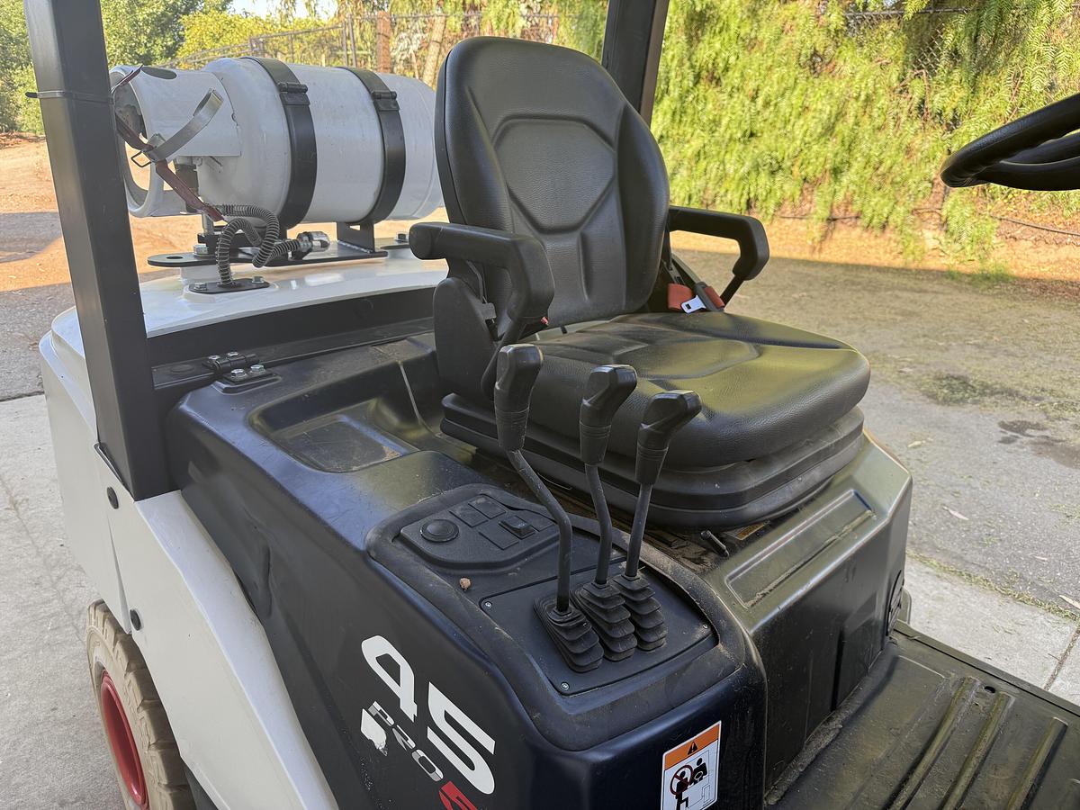 Used 2024 Doosan G30N-7