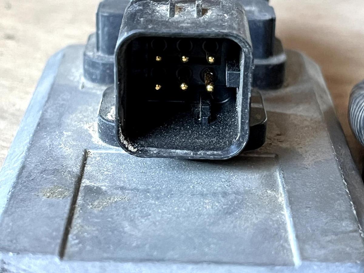 Used KM Diesel Nitrogen Oxides Nox sensor 22014032 FITS Truck D11 D13 D16 Mack MP8