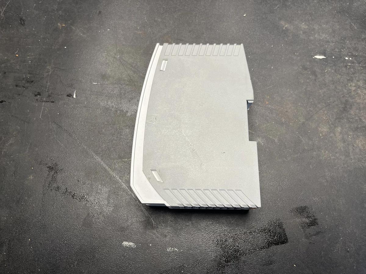 Used PHOENIX CONTACT FL SWITCH 1016N / FLSWITCH1016N Ethernet Switch