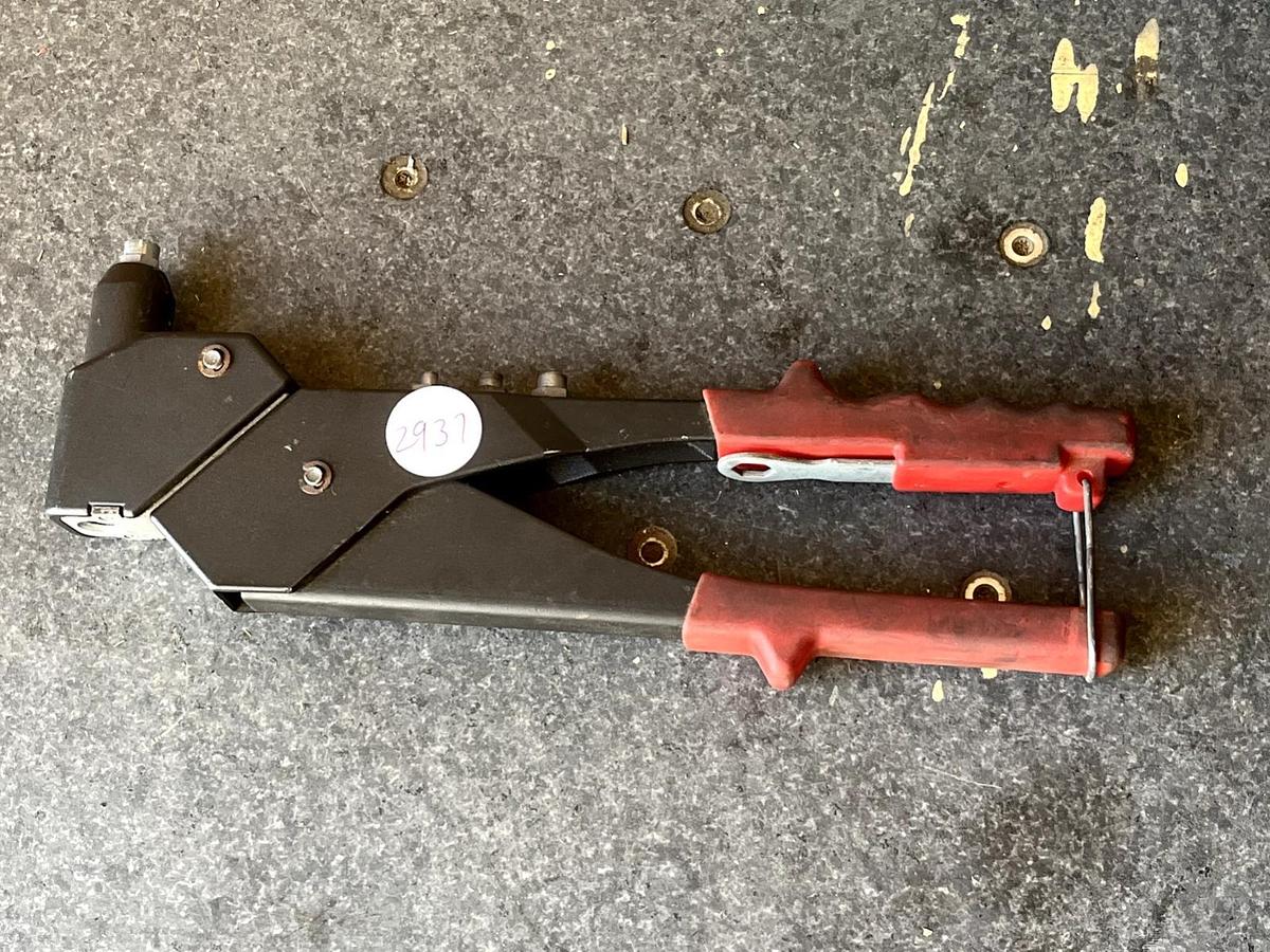 Used POP AVDEL 61946 Rivet Tool,Swivel,3/32,1/8,5/32,3/16 In