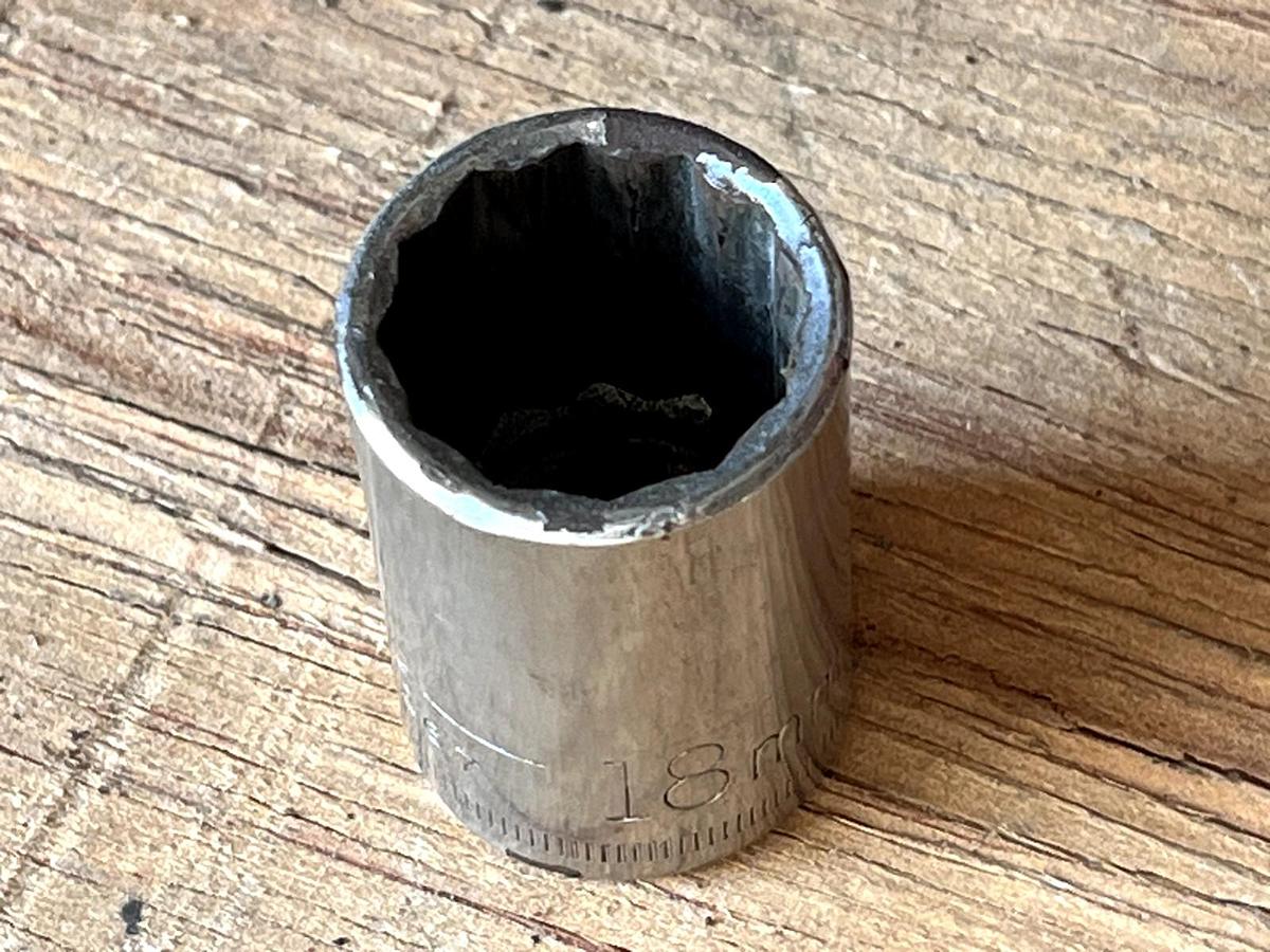 Used NEW Craftsman 18mm 1/2" Drive Metric 12 Point Socket - 44267