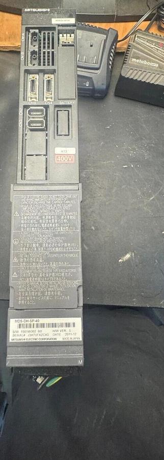 Used Mitsubishi MDS-DH-SP-40 380-480 V AC 15 A 5.5 kW Spindle Drive