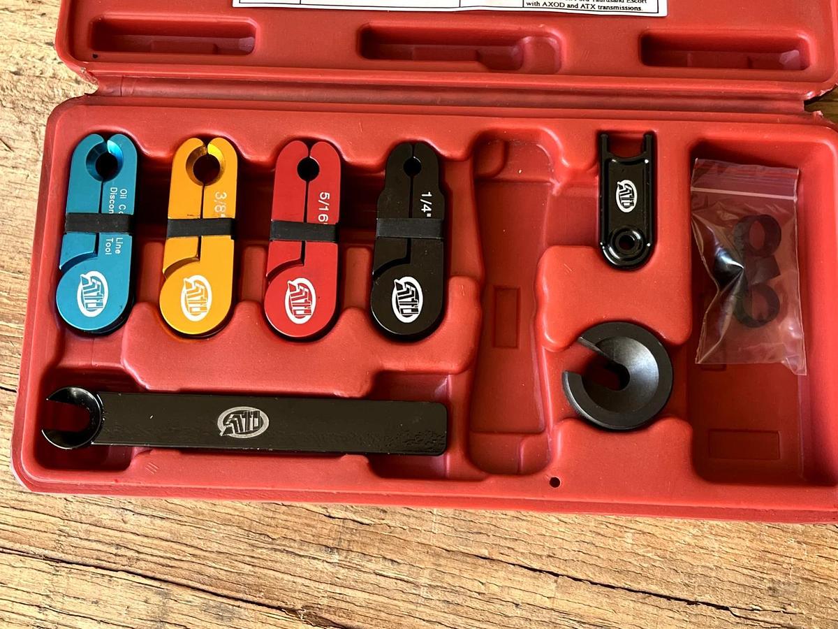 Used Advanced Tool Design Model ATD-3400  8 Piece disconnect set missing 1