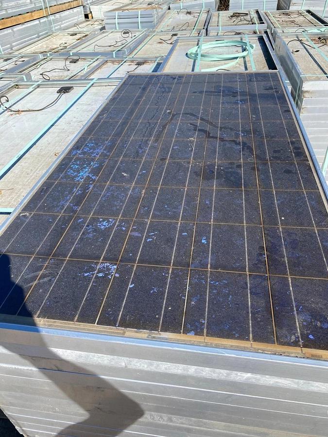 Used 12 cents/watt Mitsubishi 170W Solar Panel Model PV-MFt170EB4