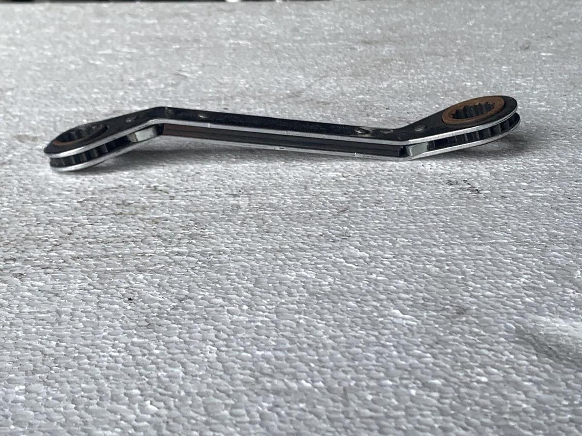 Used Blue-Point Tools USA 15mm 17mm 12pt 25° Offset Ratcheting Wrench RYAM1517