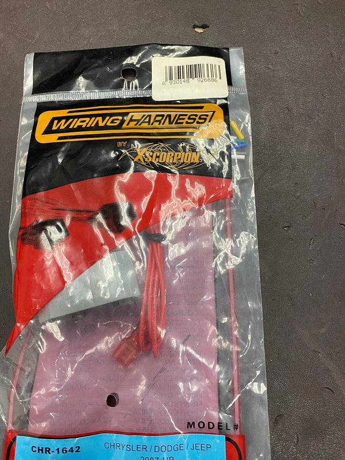 Used Car Radio Stereo 2Din Dash Kit Harness for 2007-2014 Chrysler Dodge JeepCHR-1642