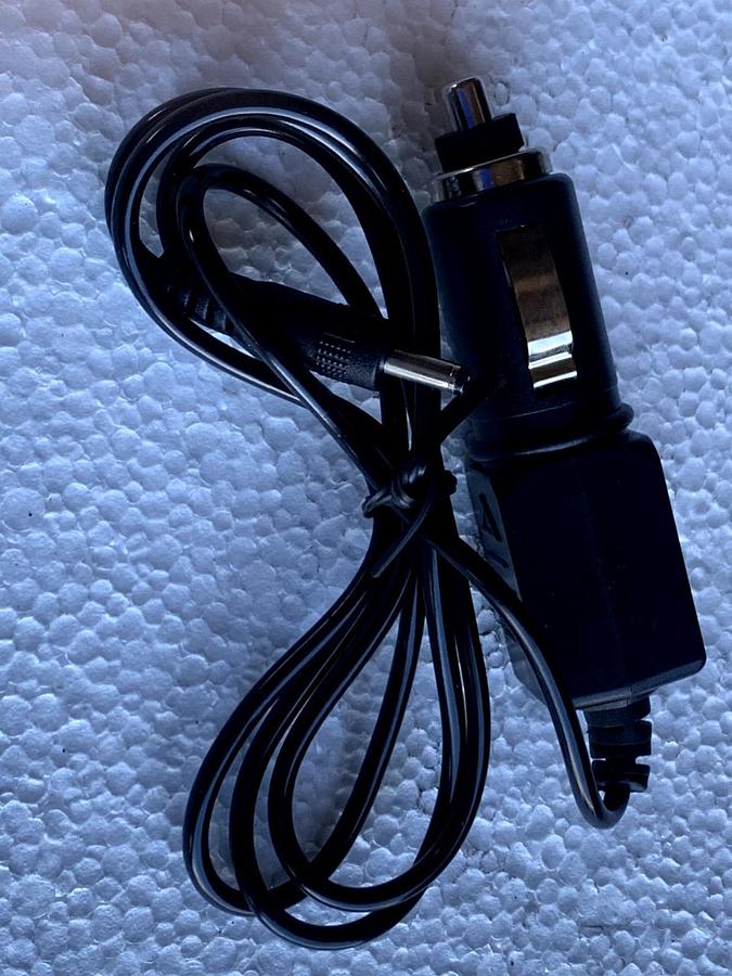 Used Smartech 6000mAh Lithium Powered 450A Vehicle Jump Starter With Power Bank