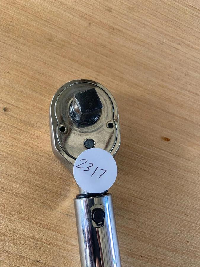 Used Kobalt Torque Wrench item No. 337334