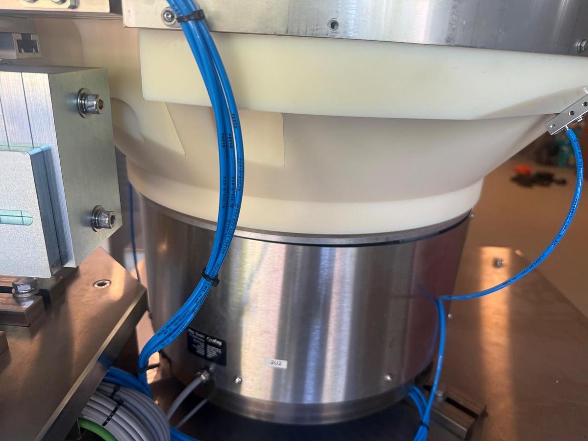 RNA Automation Feeder SLL804-1000