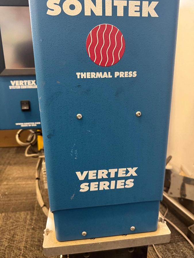 Used Sonitek Vertex Max V10 Press