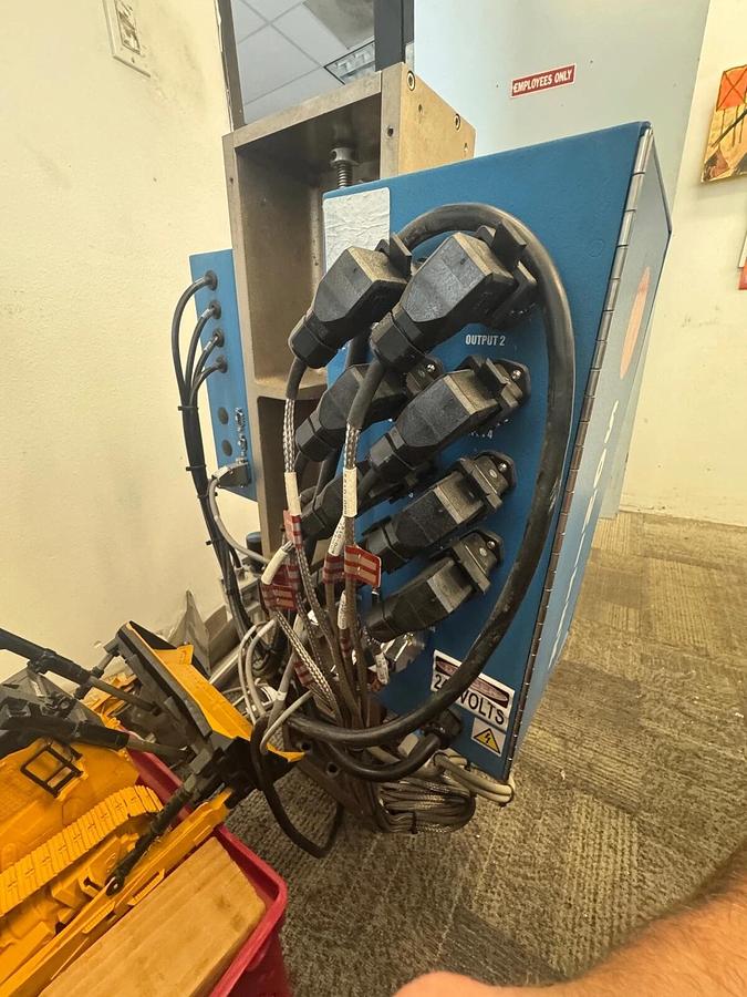 Used Sonitek Vertex Max V10 Press