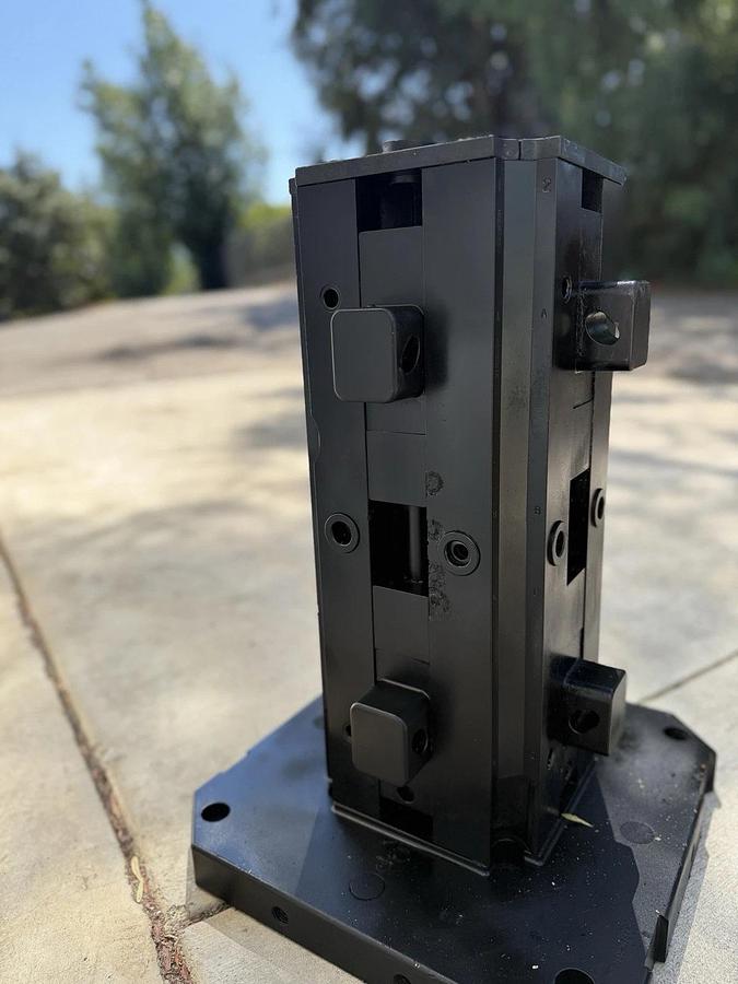 Used CHICK WORKHOLDING MCLM1555 TOMBSTONE  4-Sided MultiLOK - 240mm wid