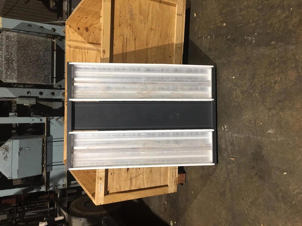 Used Lithonia Lighting I Beam High Bay LED Lighting IBL ND SD125 277 LB40NPP16D