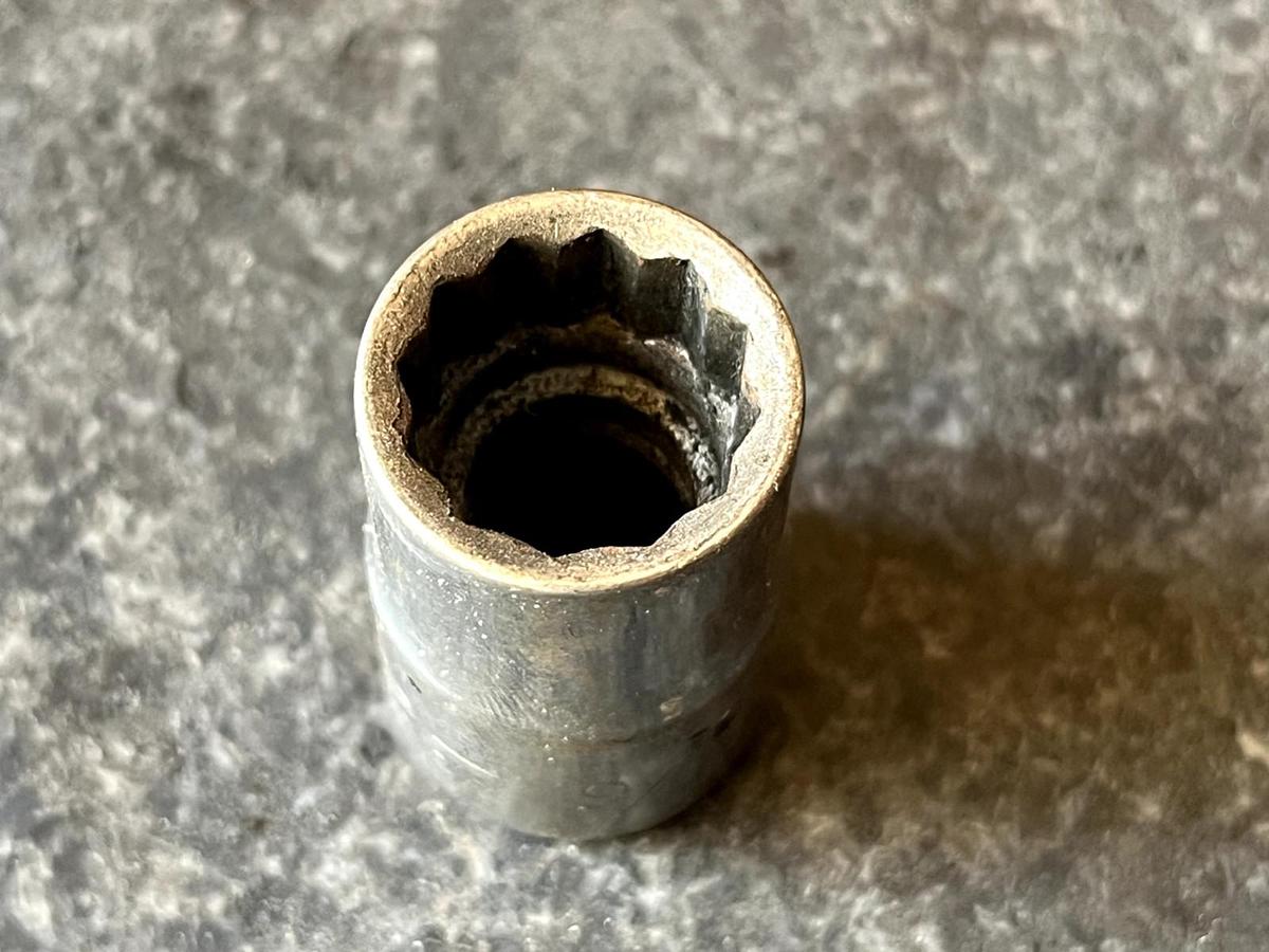 Used CRAFTSMAN TOOLS 47503  9/16in  1/2" DRIVE 12 PT CHROME SOCKET USA EE SERIES