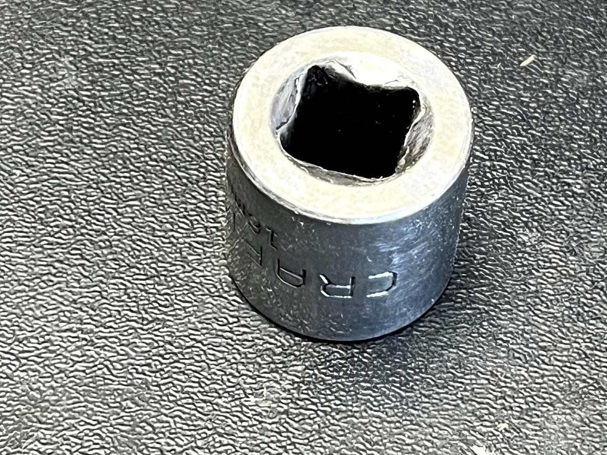 Used CRAFTSMAN, 3/8" DRIVE SHALLOW SOCKET, 16MM METRIC, 12 POINT