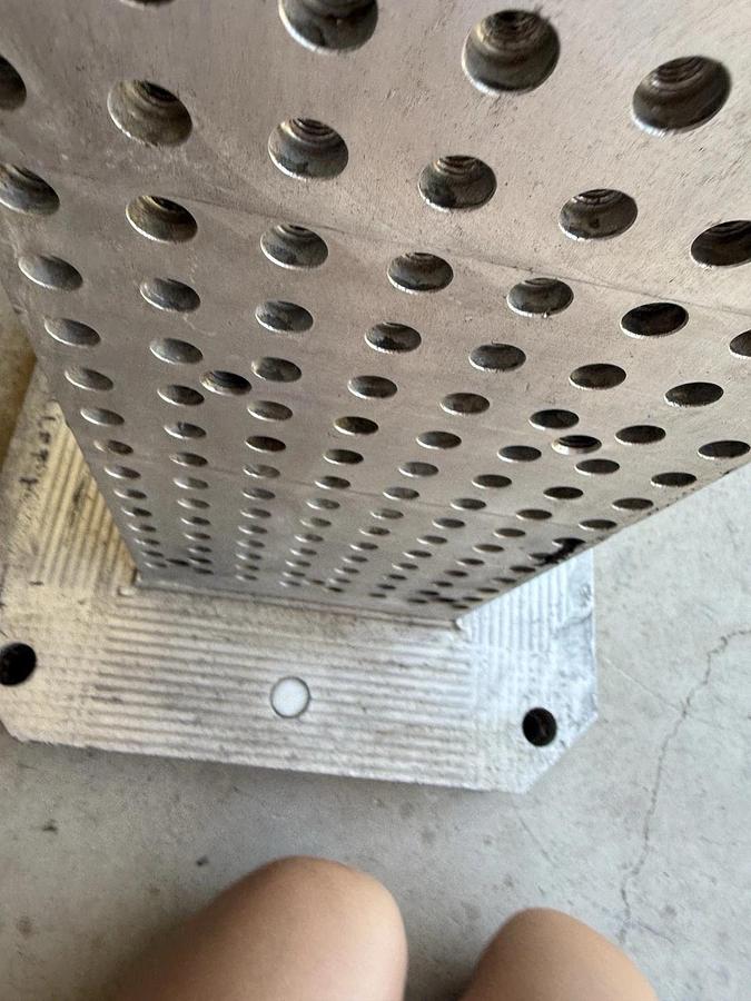 Used Aluminum Tombstone 16 by 16 inch square base.  21.5" tall  8" Square sides