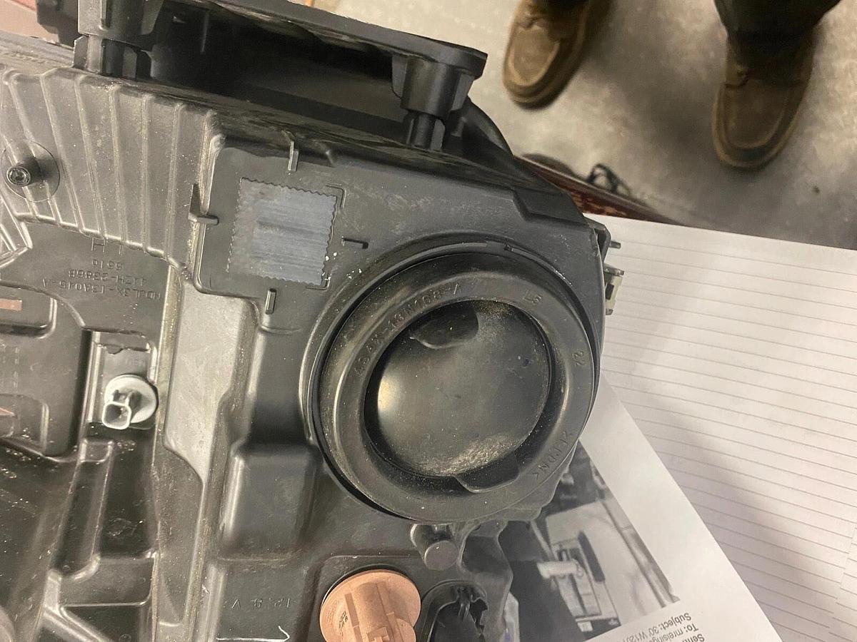 Used 2018+ Ford F-150 OEM Halogen Headlights LH